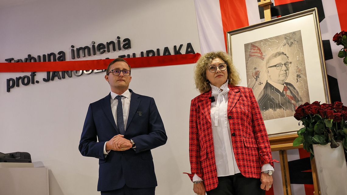 Cracovia uhonorowała Janusza Filipiaka. Uroczyste otwarcie