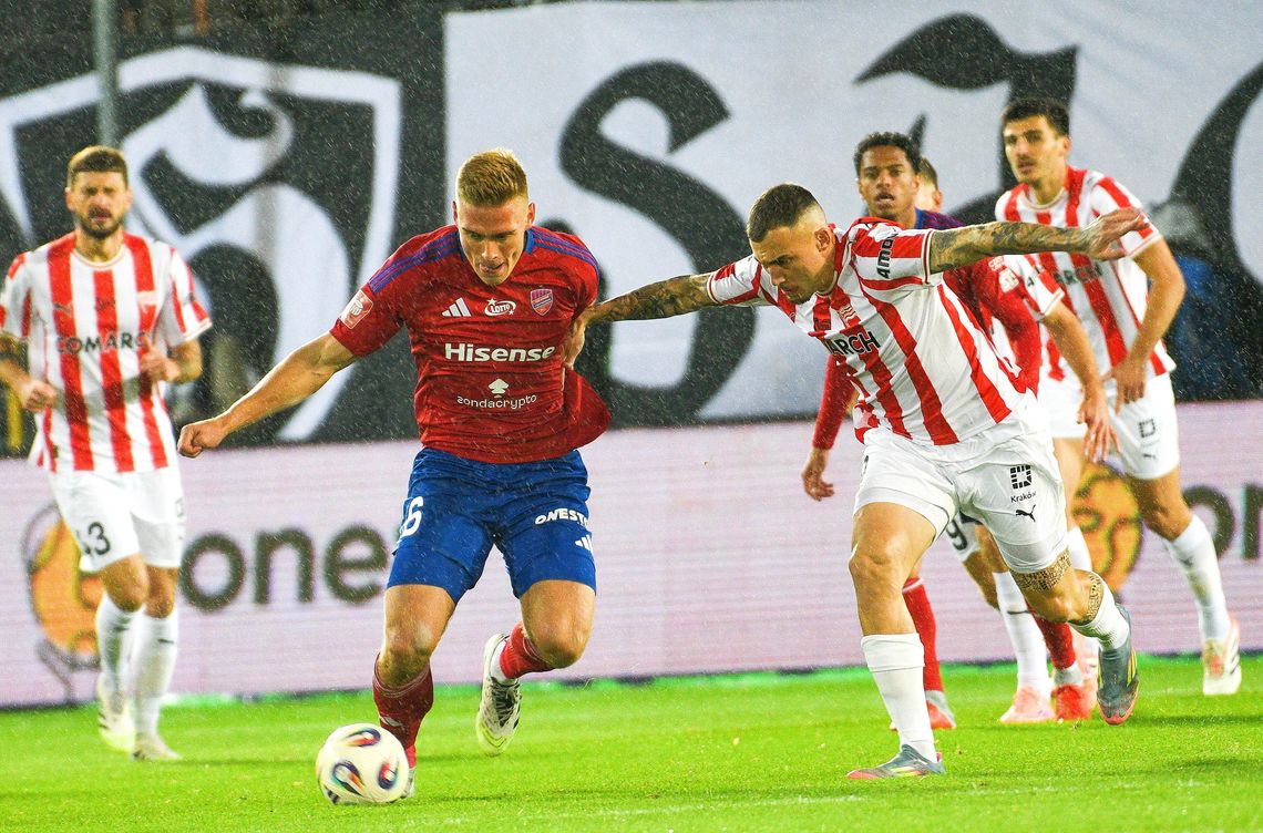 Raków Częstochowa, Cracovia, piłka nożna, piłkarskie rozgrywki, PKO Ekstraklasa, piłkarze Rakowa, galeria zdjęć, zdjęcia