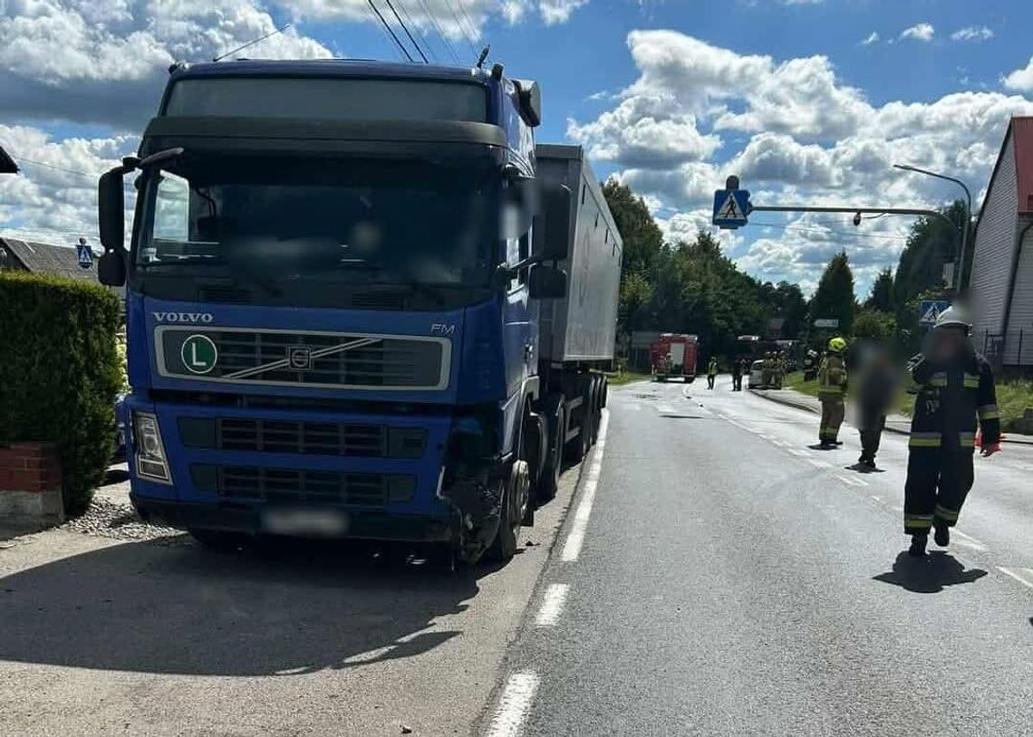 wypadek Przeciszów, Przeciszów wypadek drogowy, zderzenie Przeciszów, wypadek Przeciszów DK44, wypadek Przeciszów Renault Volvo
