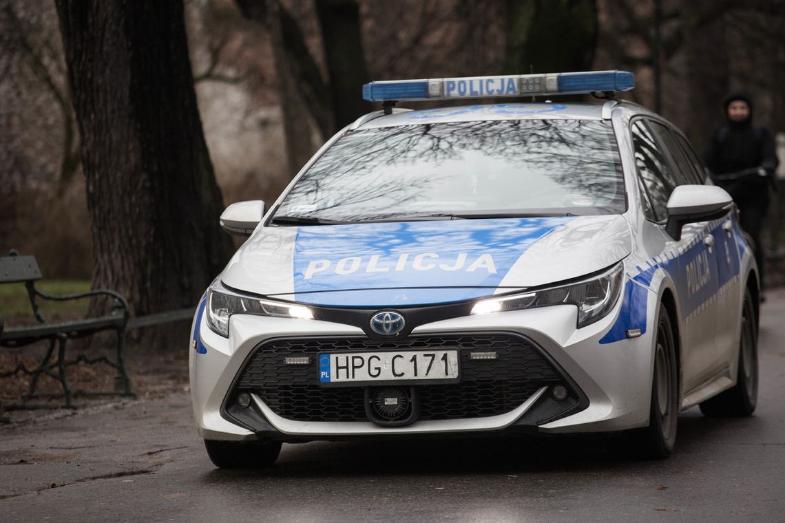 Radiowóz policyjny.