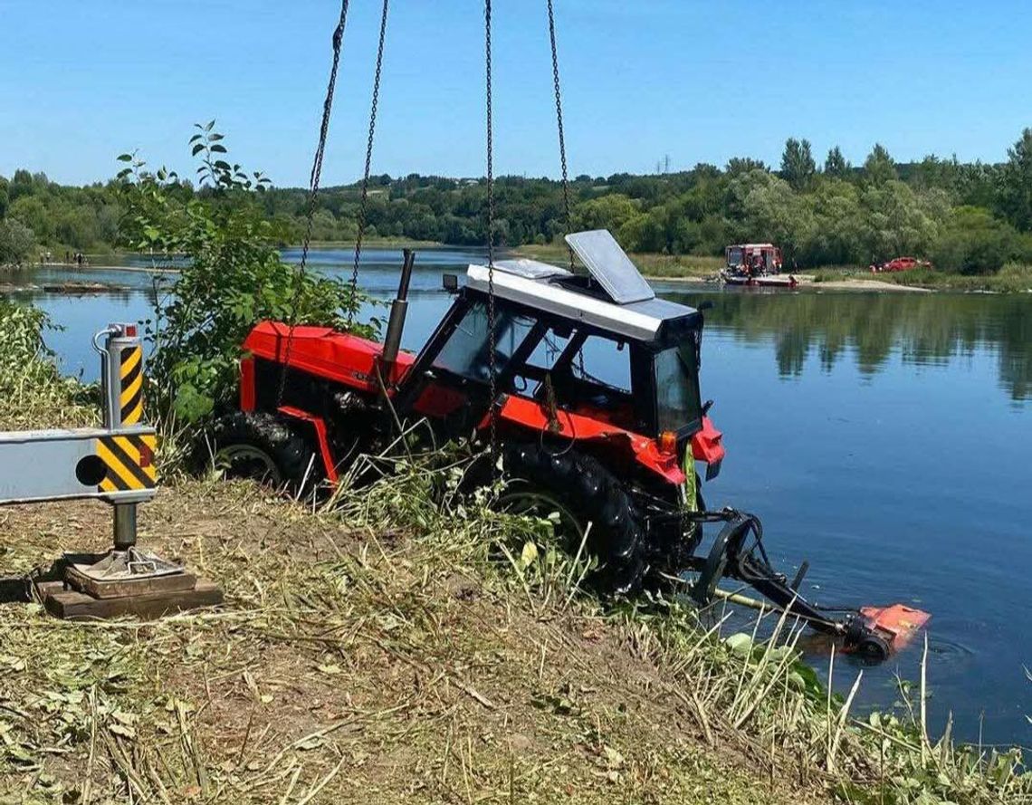 zaginiony traktorzysta Dunajec, poszukiwania traktorzysty Łukanowice, wypadek ciągnika Dunajec, ciągnik wyłowiony Dunajec, akcja ratunkowa Dunajec