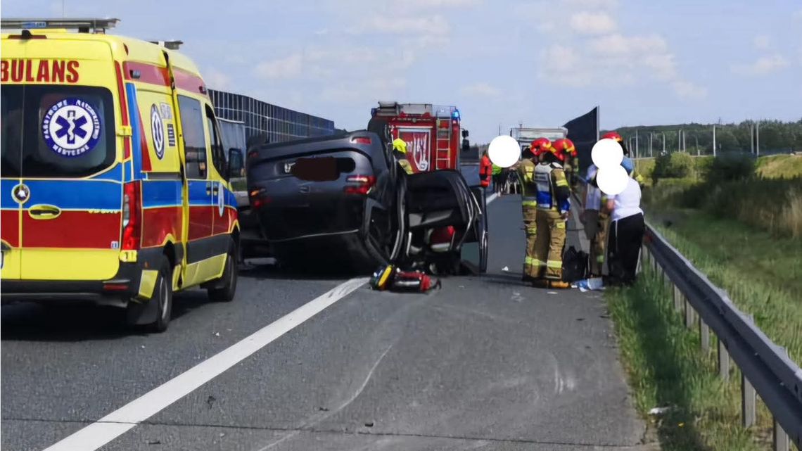 wypadek A4, wypadek Wołowice, autostrada A4 wypadek, zablokowana A4, wypadek kamper A4
