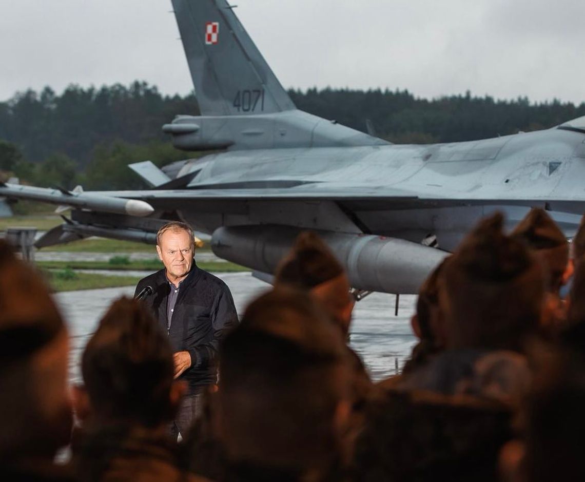 Donald Tusk, Polska, białoruski dron, Białoruś, Zapad 2025, Belweder, premier Donald Tusk, siedziba, na sygnale