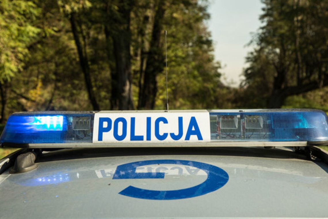 Chełmek, powiat oświęcimski, pijani rodzice, nietrzeźwi rodzice, interwencja policji