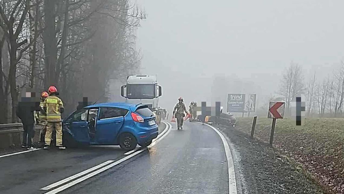Grojec, powiat oświęcimski, na sygnale, akcja ratunkowa, akcja ratownicza, pijany kierowca
