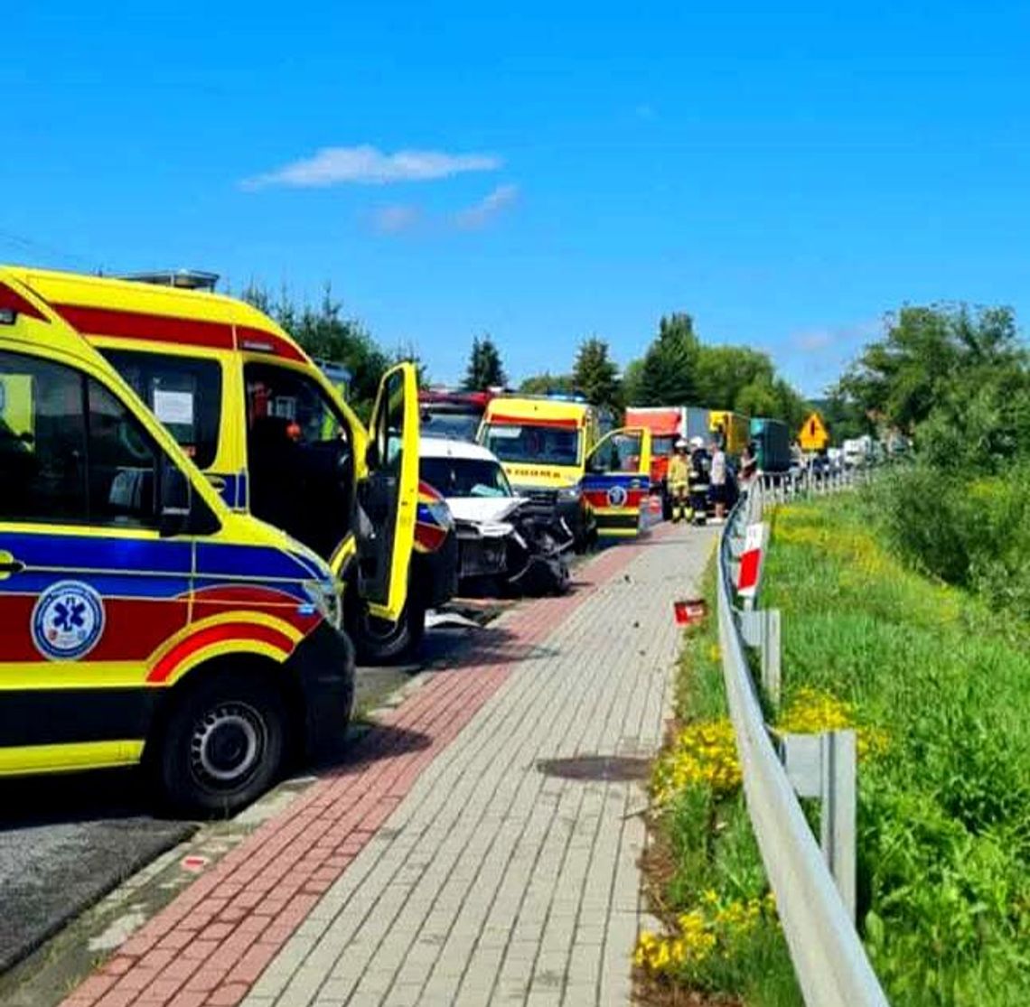 wypadek Jurków, droga nr 75 wypadek, zderzenie Jurków, wypadek Brzesko, utrudnienia w ruchu Jurków