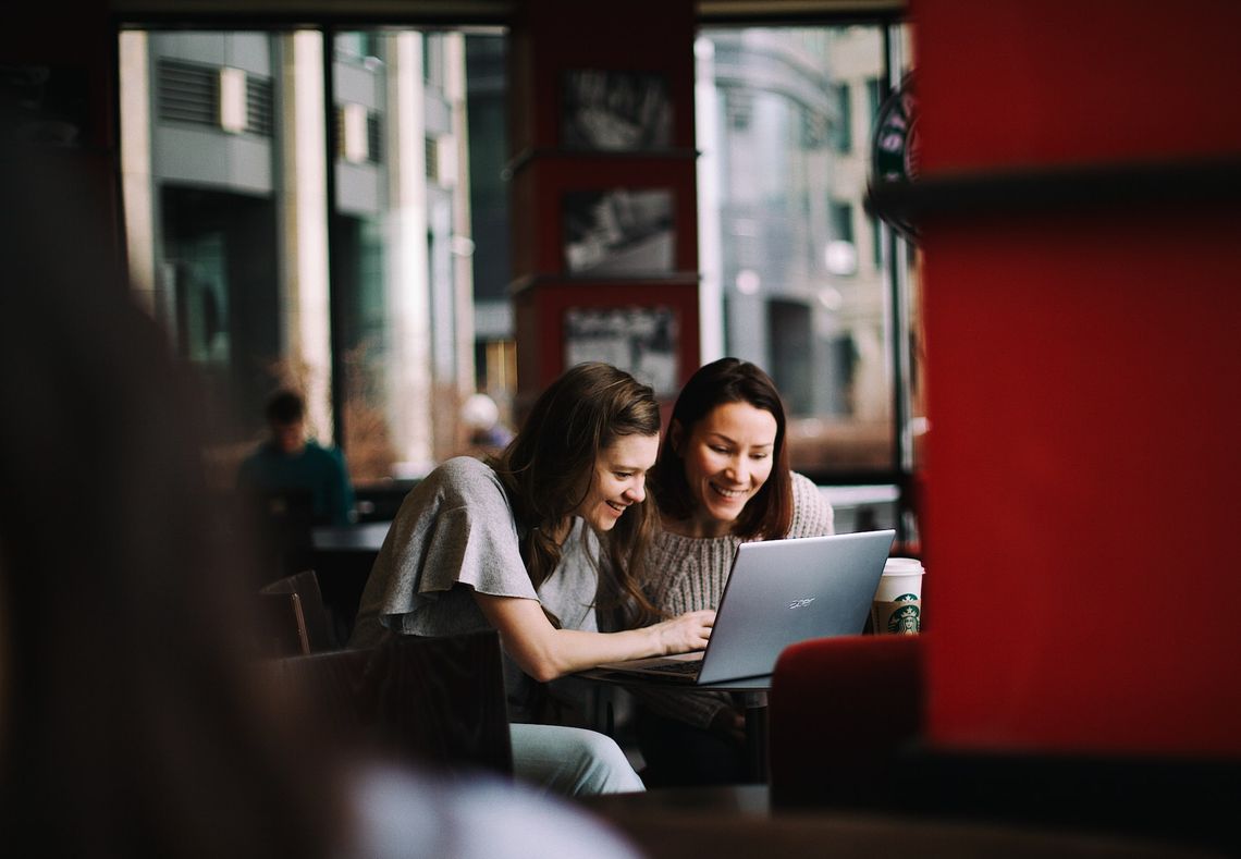 Jak poruszać się po internecie, nie znając angielskiego? Poznaj przydatne triki