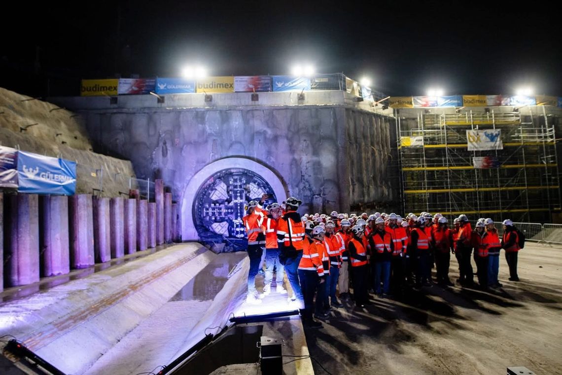 Podłęże, piekiełko, mordarka, Męcina, drążenie tunelu, tunel Podłęże Piekiełko