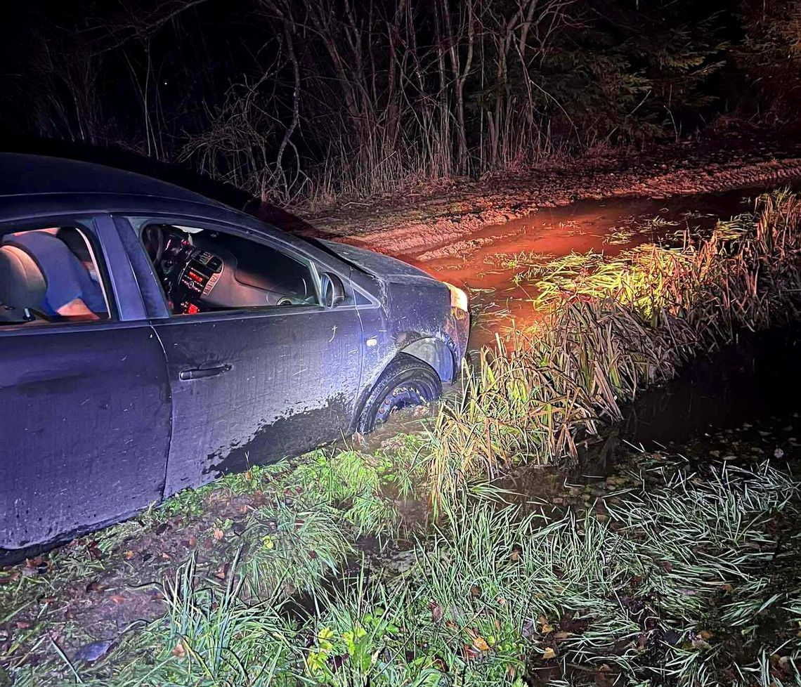 Błotna pułapka, błoto, GPS oszukał kierowców, Koniówka, gmina Czarny Dunajec, objazd, droga objazdowa