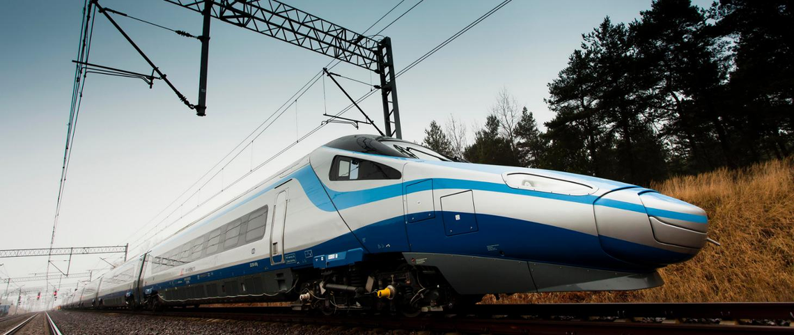 Kosmiczny internet w Pendolino. Pasażerowie na trasie Kraków – Warszawa testują nowe rozwiązanie