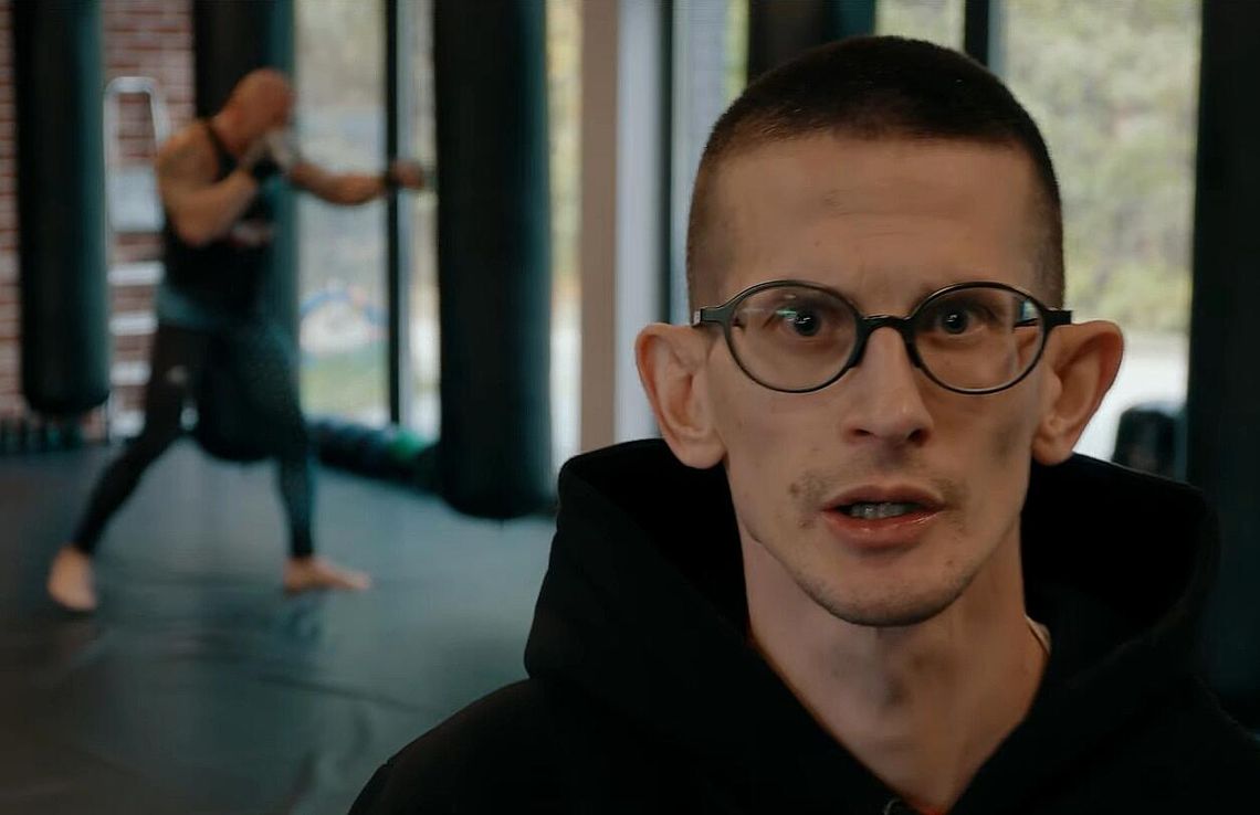 Zazi, Łukasz Jarosz, kickboxing, sporty walki, teledysk, lata uciekają, klip, rabka-zdrój, Podhale, parafia, basen