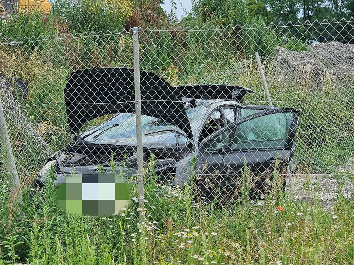 Latające auto w gminie Slomniki? Jedna osoba poszkodowana