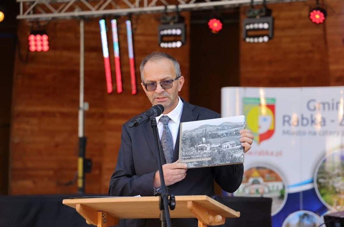 Na zdjęciu burmistrz Leszek Świder, który wygrał drugą turę wyborów w Rabce-Zdroju