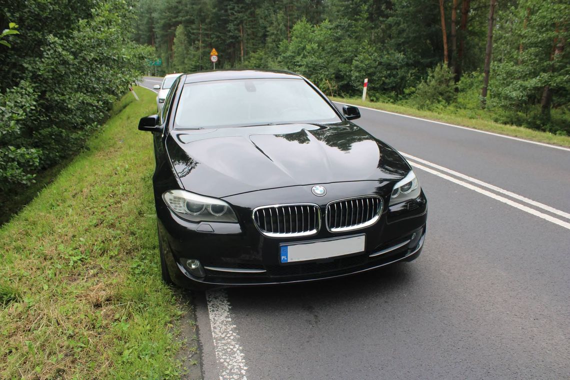 Małżeństwo zatrzymało pijanego kierowcę. 76-latek miał 2,1 promila alkoholu i stracił BMW Małżeństwo zatrzymało pijanego kierowcę. 76-latek miał 2,1 promila alkoholu i stracił BMW