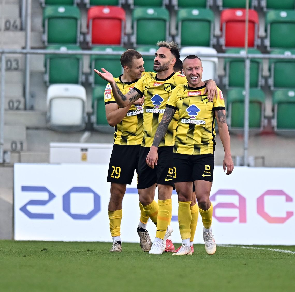 Męczarnie Wieczystej. Rezerwowi zdusili zapędy Ruchu