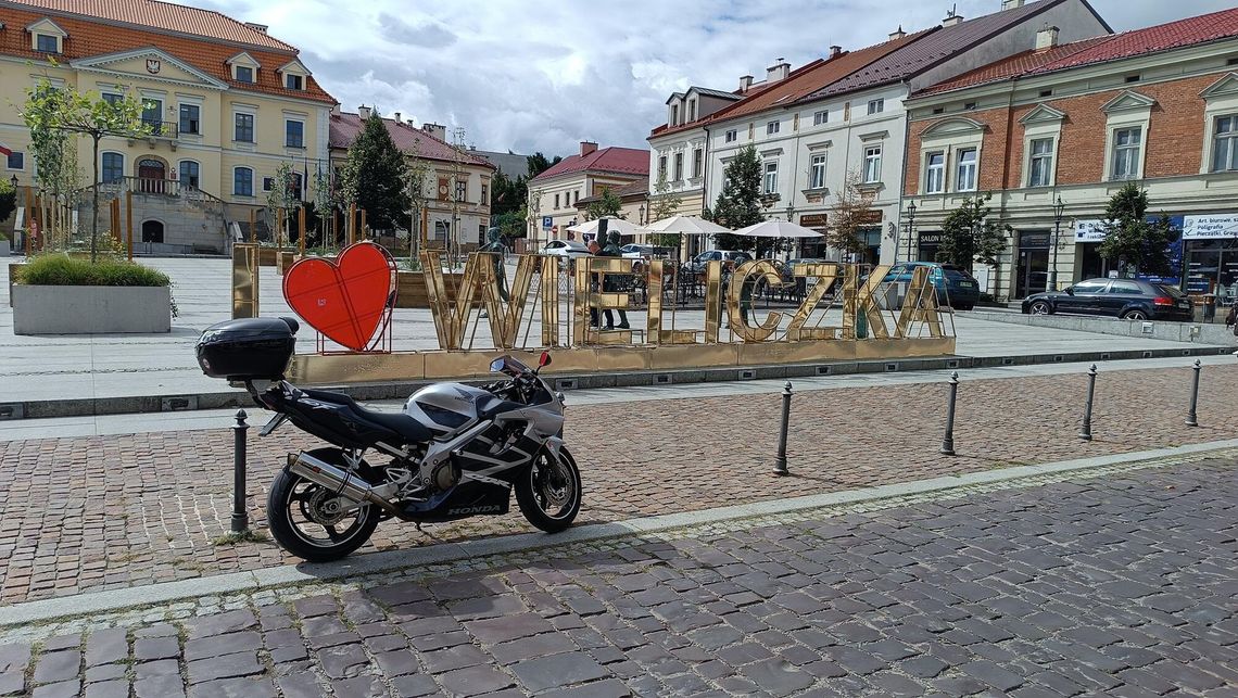 Motocykliści tankują dobro. Wielki finał Moto Bak już 26 września w Wieliczce. Motocykliści tankują dobro. Wielki finał Moto Bak już 26 września w Wieliczce.