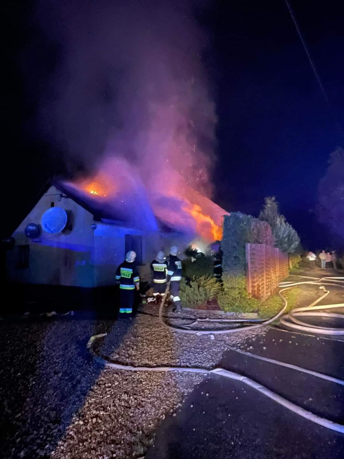 Groźny pożar wybuchł na terenie miejscowości Przytkowice w powiecie wadowickim