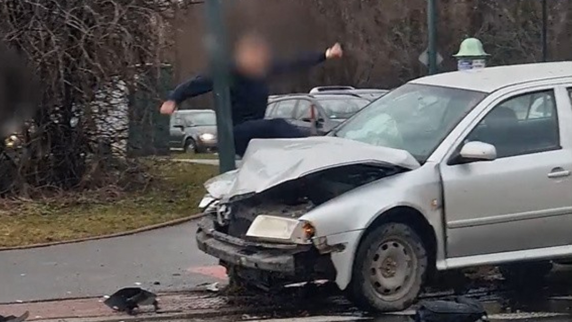 Najpierw pił, potem bił… własny samochód, którym spowodował wypadek [ZDJĘCIA]