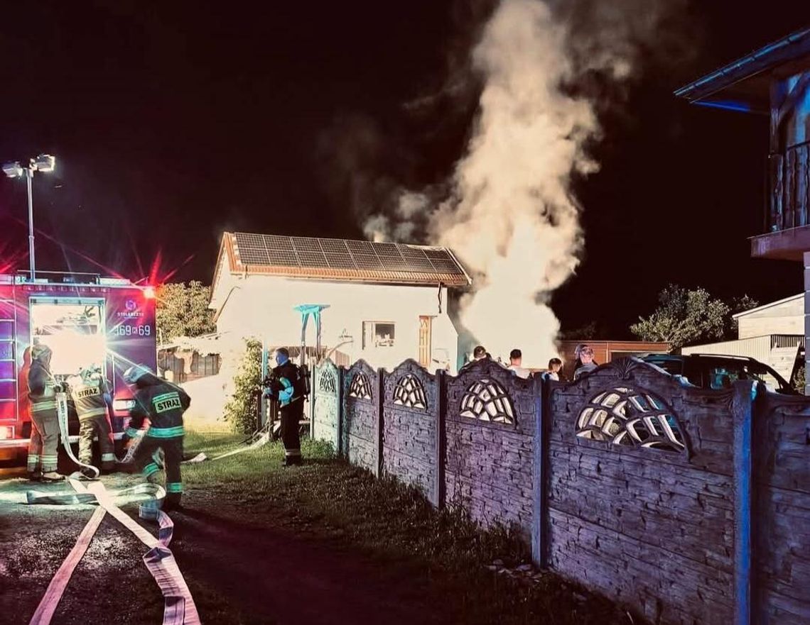 pożar Zabawa, pożar Zabawa Tarnów, pożar Zabawa gmina Radłów, pożar samochodu Zabawa, pożar budynek gospodarczy