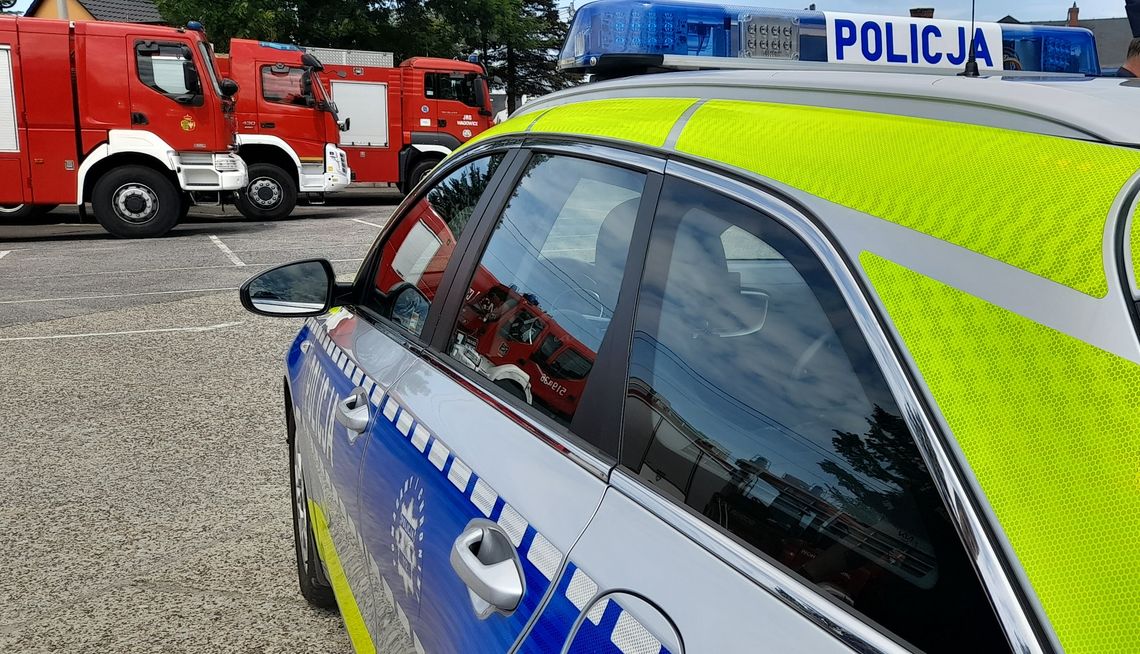 Oświęcim. Interwencja po zgłoszeniu o zagrożeniu życia. 37-latek trafił do szpitala We wtorek wieczorem służby ratunkowe zostały postawione w stan gotowości po zgłoszeniu dotyczącym 37-letniego mężczyzny, który miał znajdować się nad rzeką Sołą w Oświęcimiu i mógł być w kryzysie psychicznym