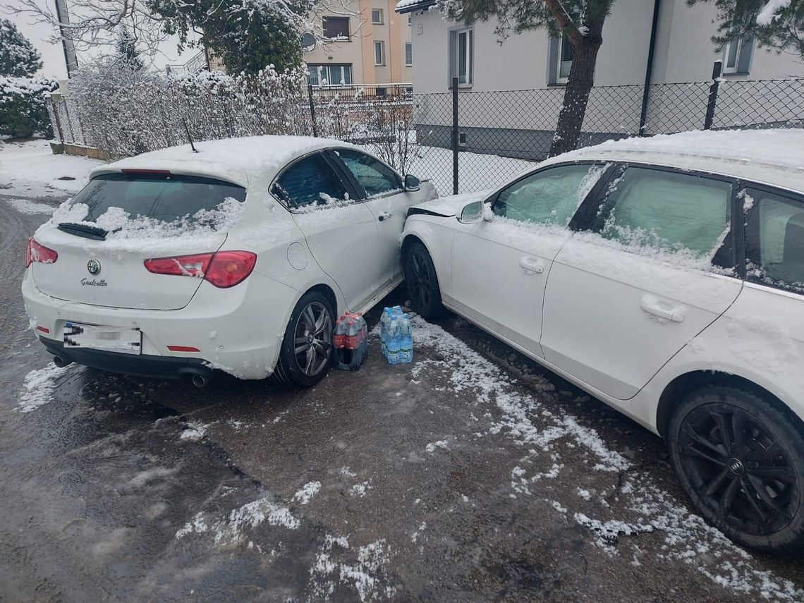 Piątkowe zderzenie dwóch samochodów osobowych w Kętach [FOTO]