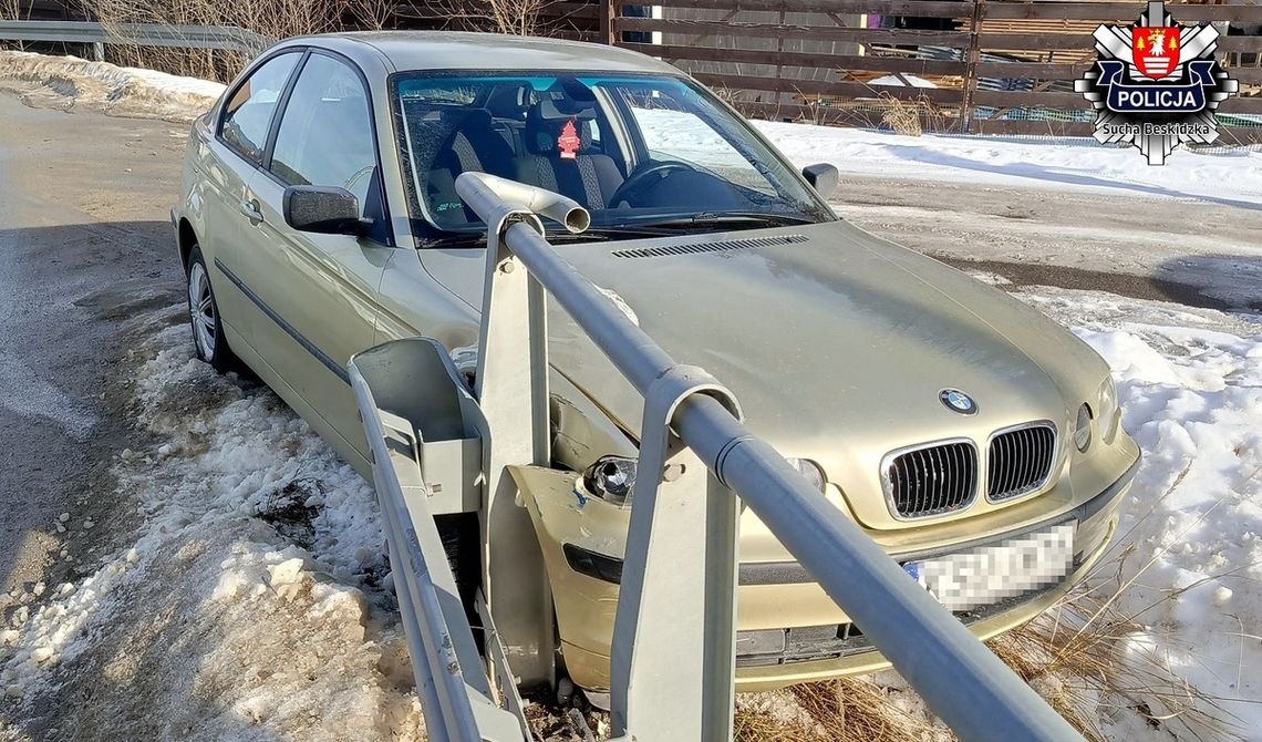 Pijany kierowca BMW uderzył w barierki mostu na terenie Bystrej Podhalańskiej