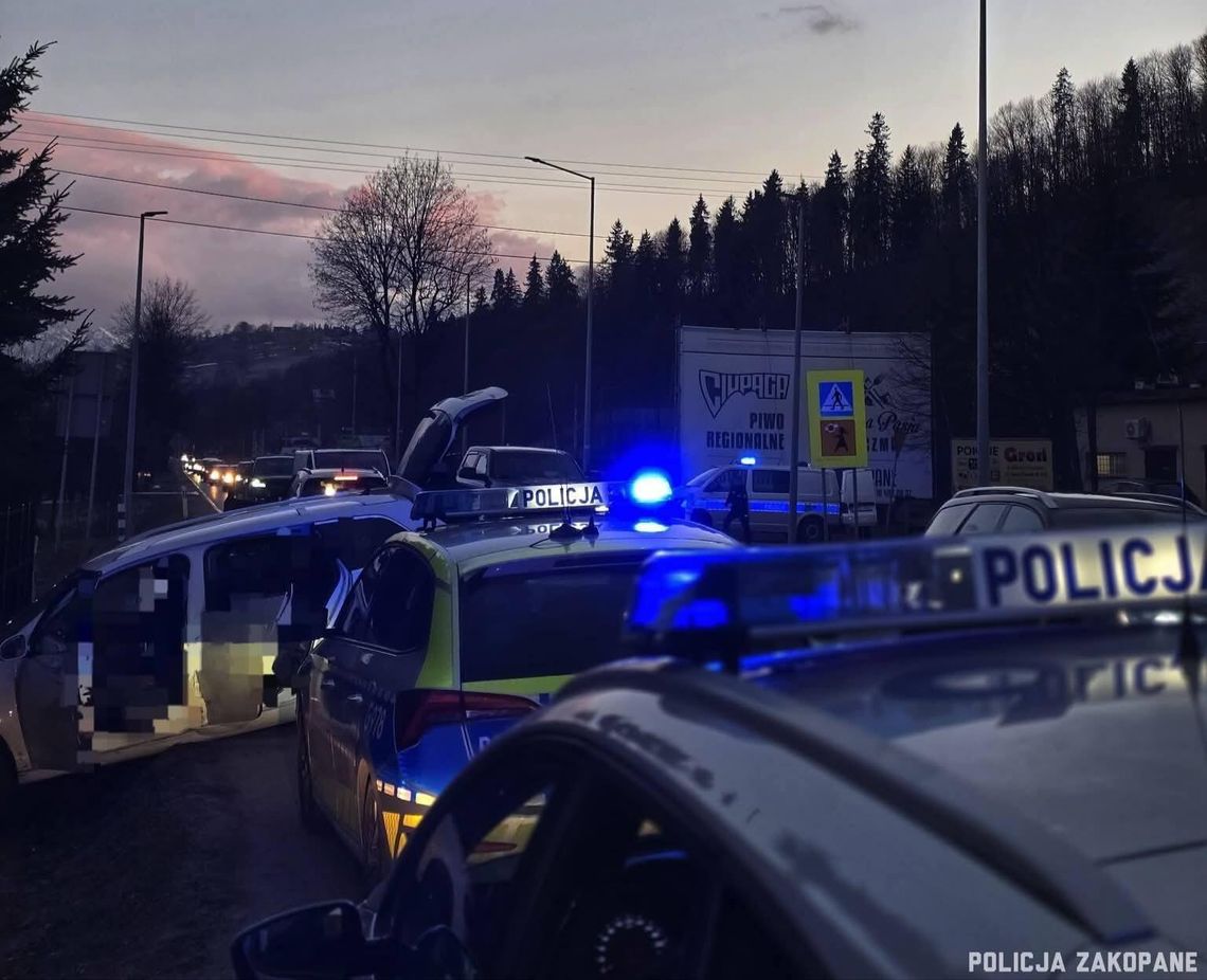 Biały Dunajec, pościg w Białym Dunajcu, na sygnale, akcja policji, pościg za poszukiwanym, powiat tatrzański