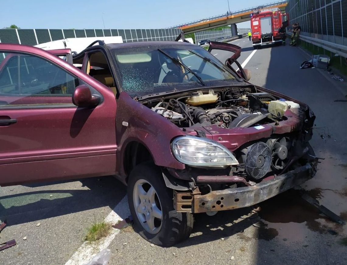 Poszkodowany w niedzielnym wypadku na A4 chłopiec zmarł w szpitalu