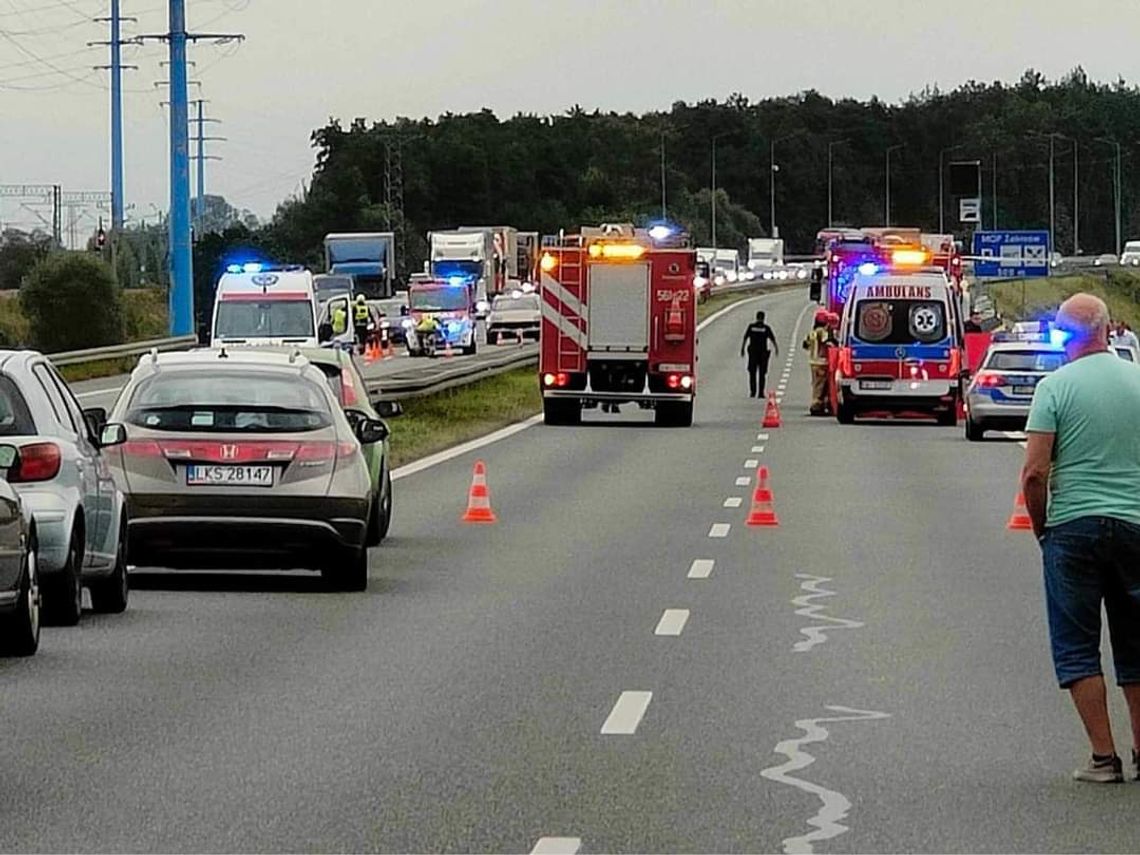 Poważny wypadek na autostradzie A4 w powiecie wielickim