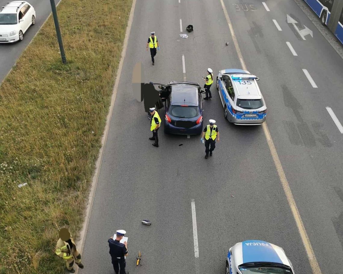 potrącenie Kraków, wypadek Bora Komorowskiego, Bora Komorowskiego Kraków, wypadek Serenada Kraków, starszy mężczyzna potrącony