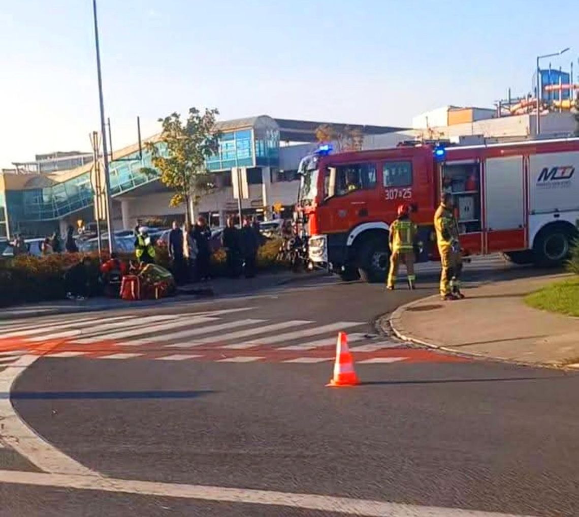Kraków, wypadek motocyklisty w Krakowie, śmigłowiec LPR, lotnicze pogotowie ratunkowe, aleja Bora Komorowskiego w Krakowie
