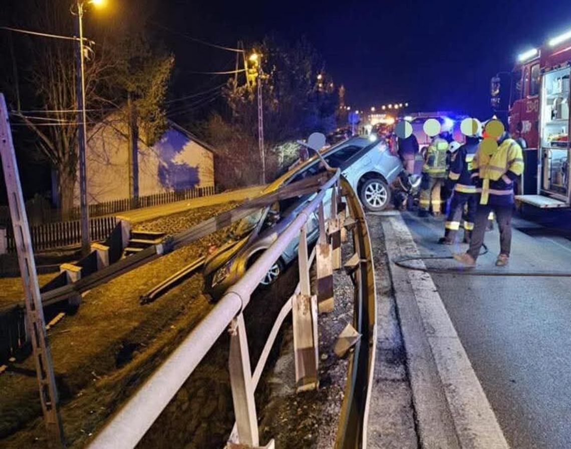 Poważny wypadek na DK94 w Przegini. Jedna osoba poszkodowana [FOTO]