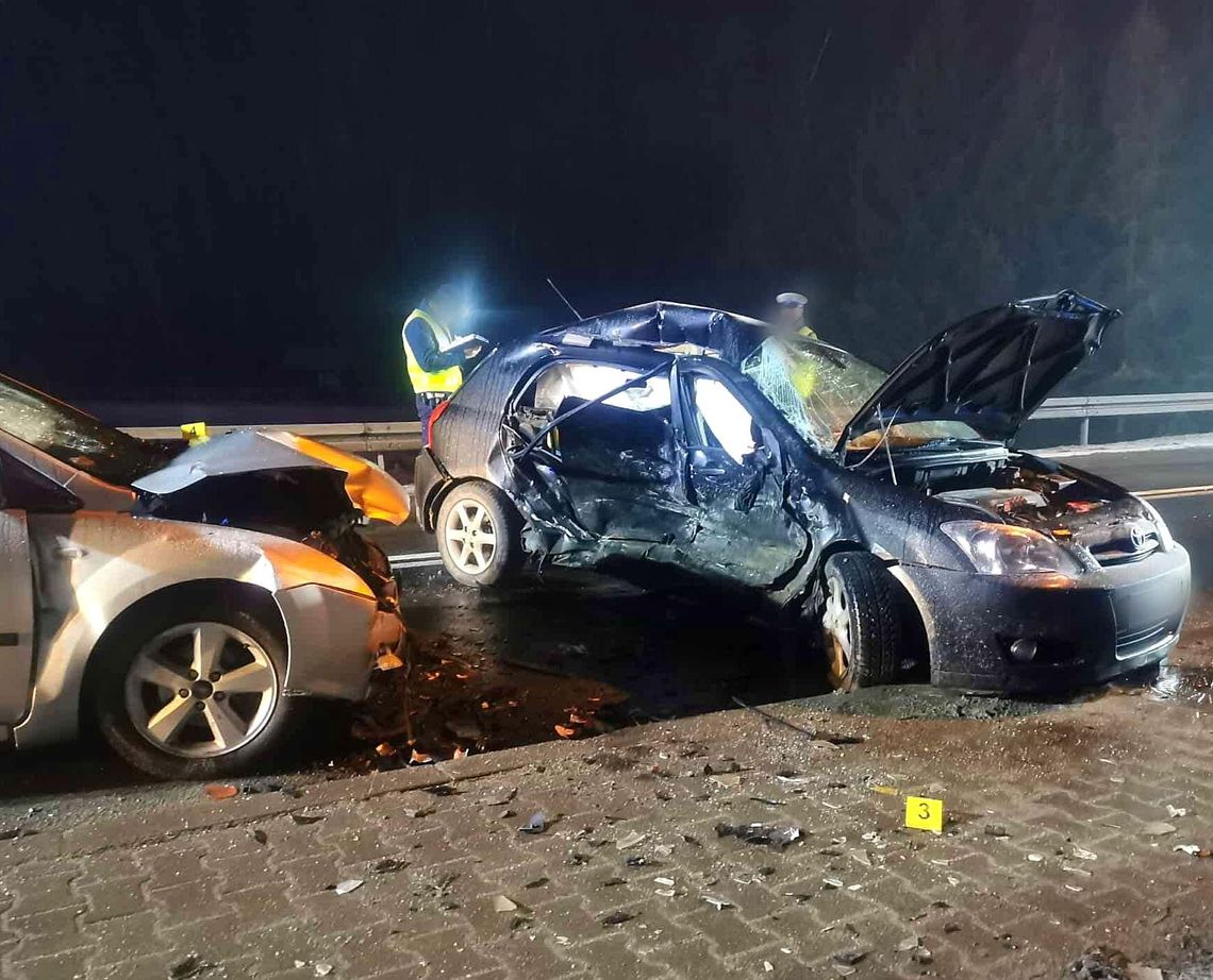 Ludźmierz, na sygnale, wypadek drogowy, akcja ratownicza, ranne dzieci, wypadek w Ludźmierzu, powiat nowotarski