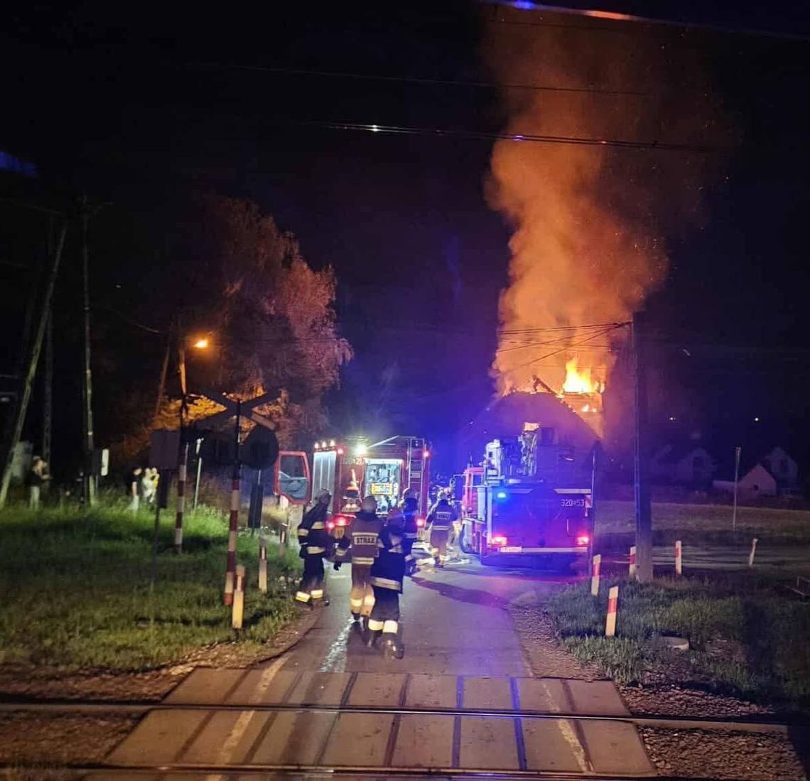 pożar Rzozów, pożar Skawina, akcja gaśnicza Rzozów, pożar budynku mieszkalnego