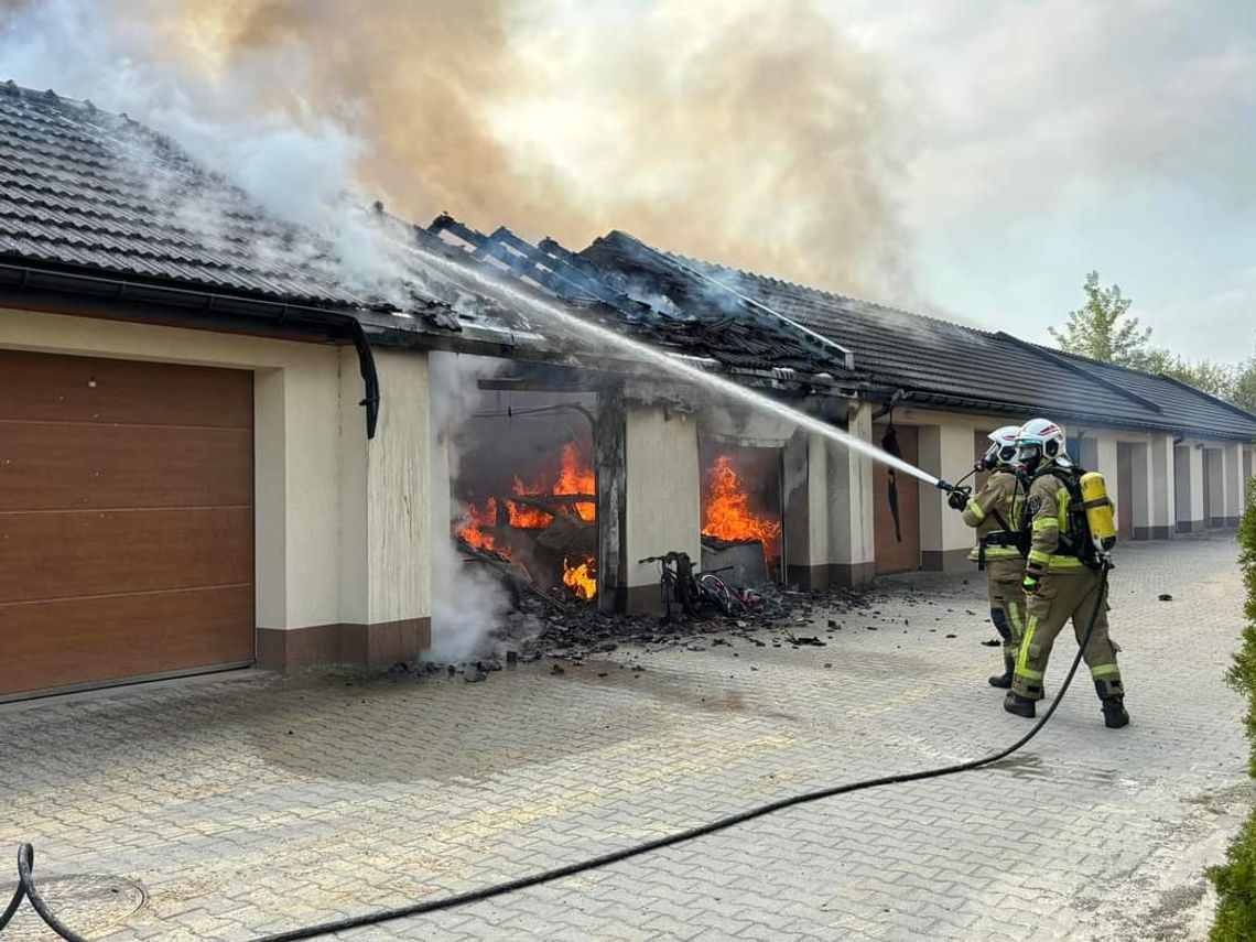 Ogromny pożar miał miejsce w niedzielne popołudnie na terenie Krzeszowic