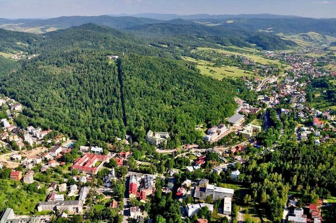 rewitalizacja Góry Parkowej Krynica-Zdrój, nowe ścieżki Góra Parkowa, altana Wanda Krynica-Zdrój, zakątek Pszczeli Góra Parkowa, nowe atrakcje turystyczne Małopolska, fundusze na rewitalizację Krynica-Zdrój