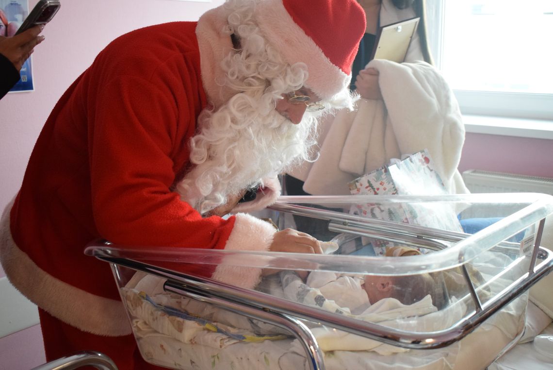 Mikołajki, Szpital w Nowym Targu, odwiedziny, Mikołaj w nowotarskim szpitalu, wizyta, Mikołajki