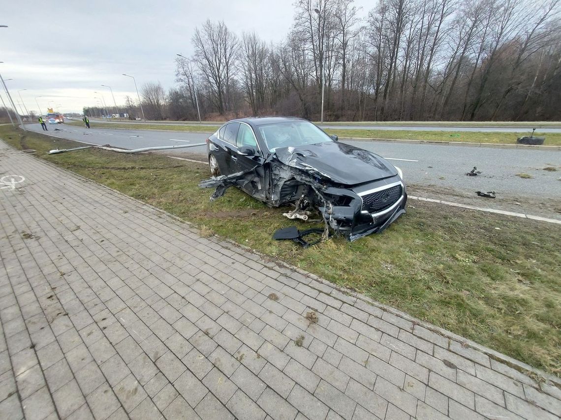 Tarnów. Mając ponad 3,5 promila alkoholu spowodował wypadek (ZDJĘCIA)