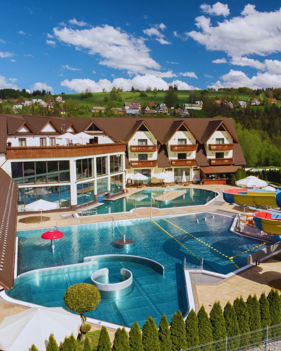 Termy Szaflary zapraszają na majówkę 2026. W programie piana party i aqua aerobic Termy Szaflary, Podhale, powiat nowotarski, baseny termalne, termy na Podhalu,