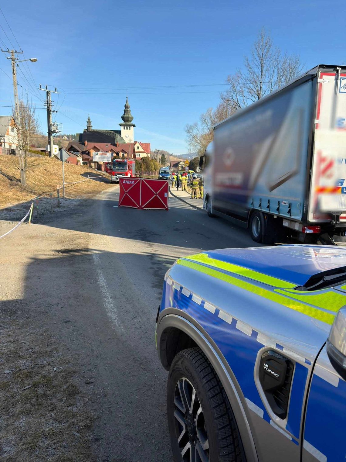 Rdzawka, Podhale, powiat nowotarski, śmiertelny wypadek w Rdzawce, śmiertelne potrącenie pieszej w Rdzawce, na sygnale, akcja ratunkowa