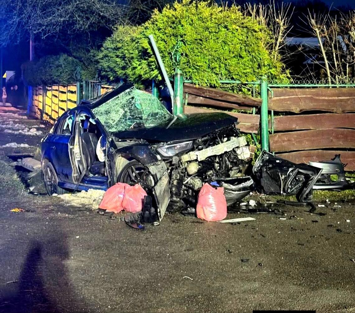 Siepraw, tragiczny wypadek w sieprawiu, tragedia w powiecie myślenickim, nie żyje 21-letni mężczyzna, akcja ratunkowa w powiecie myślenickim śmigłowiec LPR