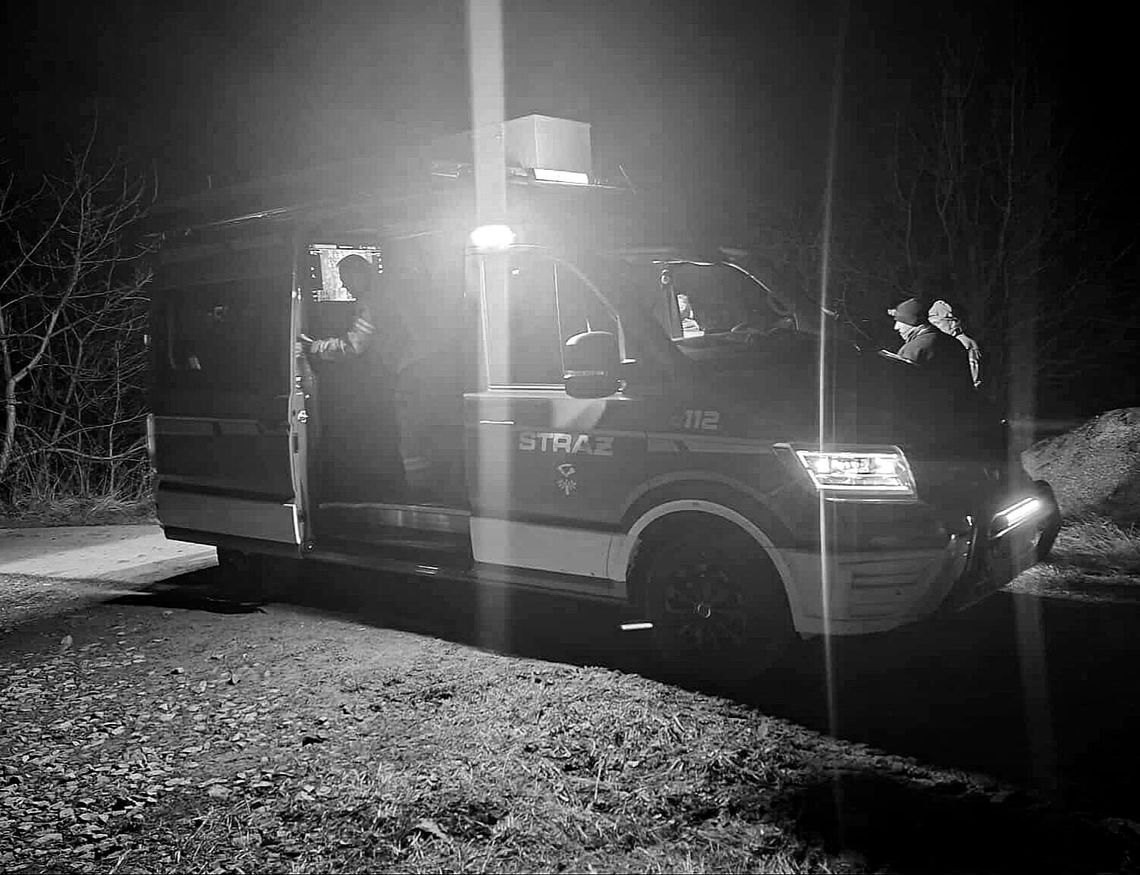 Tragiczny finał poszukiwań 28-letniego mężczyzny z Osielca Osielec, poszukiwania, tragiczny finał poszukiwań 28 latka, na sygnale, służby ratunkowe, tragedia w powiecie Suskim