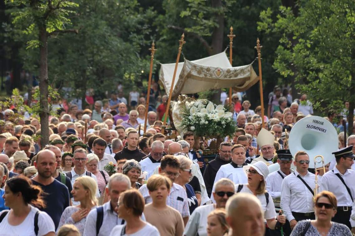 W Kalwarii Zebrzydowskiej rozpoczął się Odpust Wniebowzięcia NMP