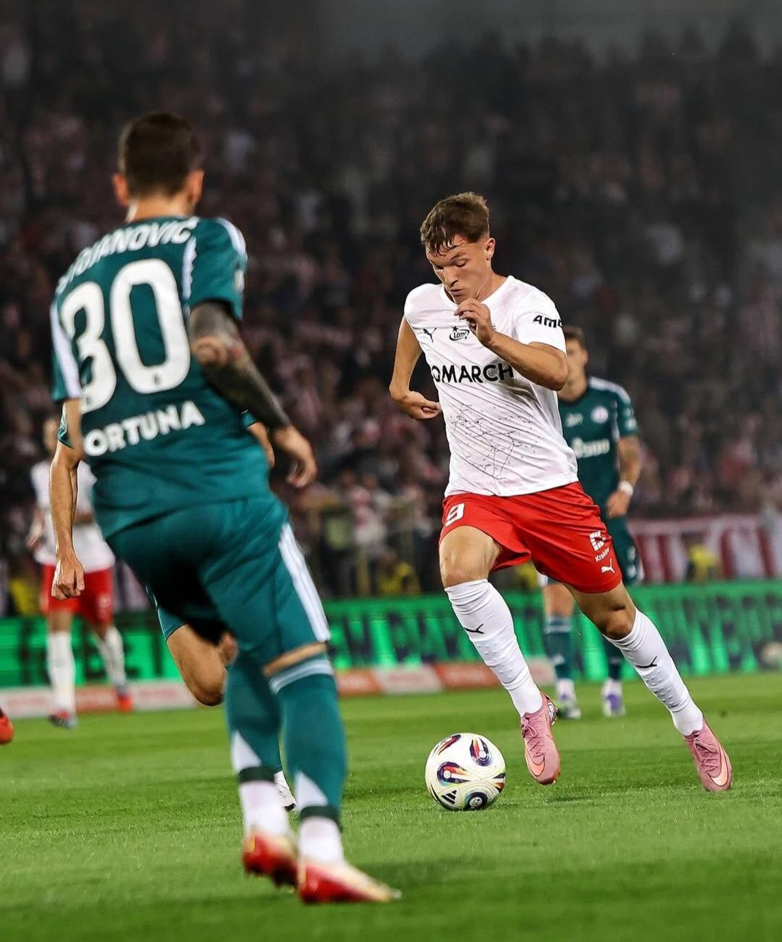 Ważne zwycięstwo Cracovii. Legia poległa przy Kałuży [WIDEO]