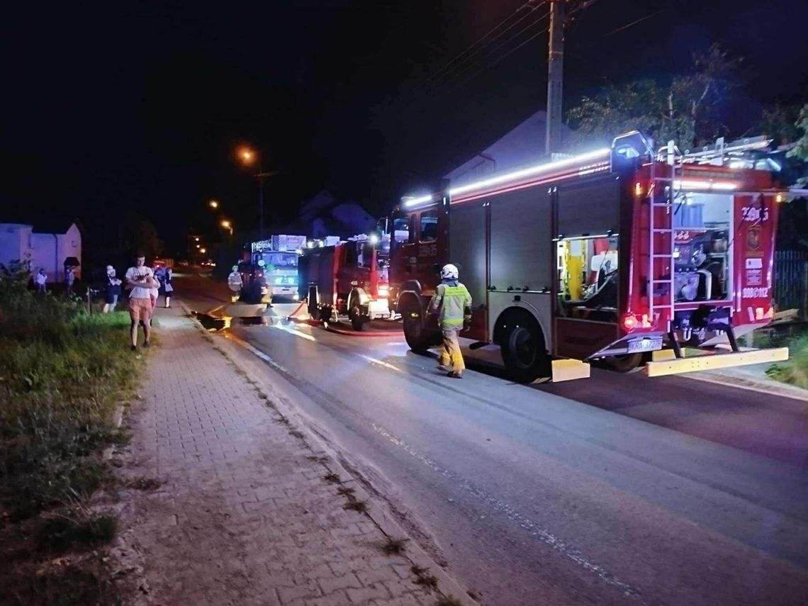 pożar Szklary, pożar powiat krakowski, akcja ratunkowa Szklary, poszkodowany w pożarze, zatrucie dymem