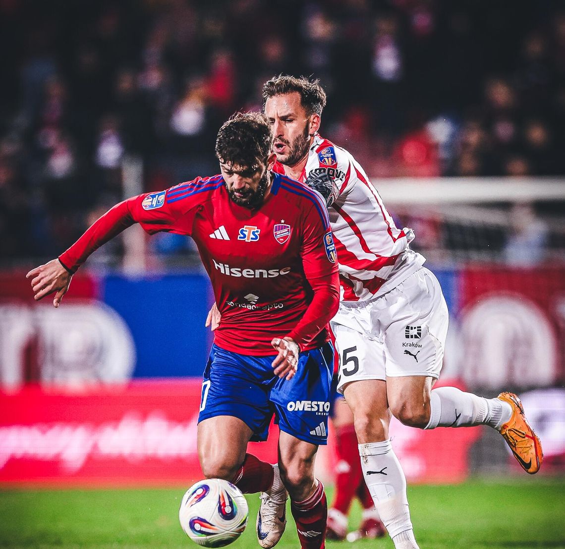 Wisła Kraków ratuje honor Małopolski. Cracovia zbita, Puszcza pada po dogrywce Cracovia, Wisła Kraków, Puszcza Niepołomice, Lechia Gdańsk, Hutnik Kraków, Raków Częstochowa, STS Puchar Polski, piłka nożna