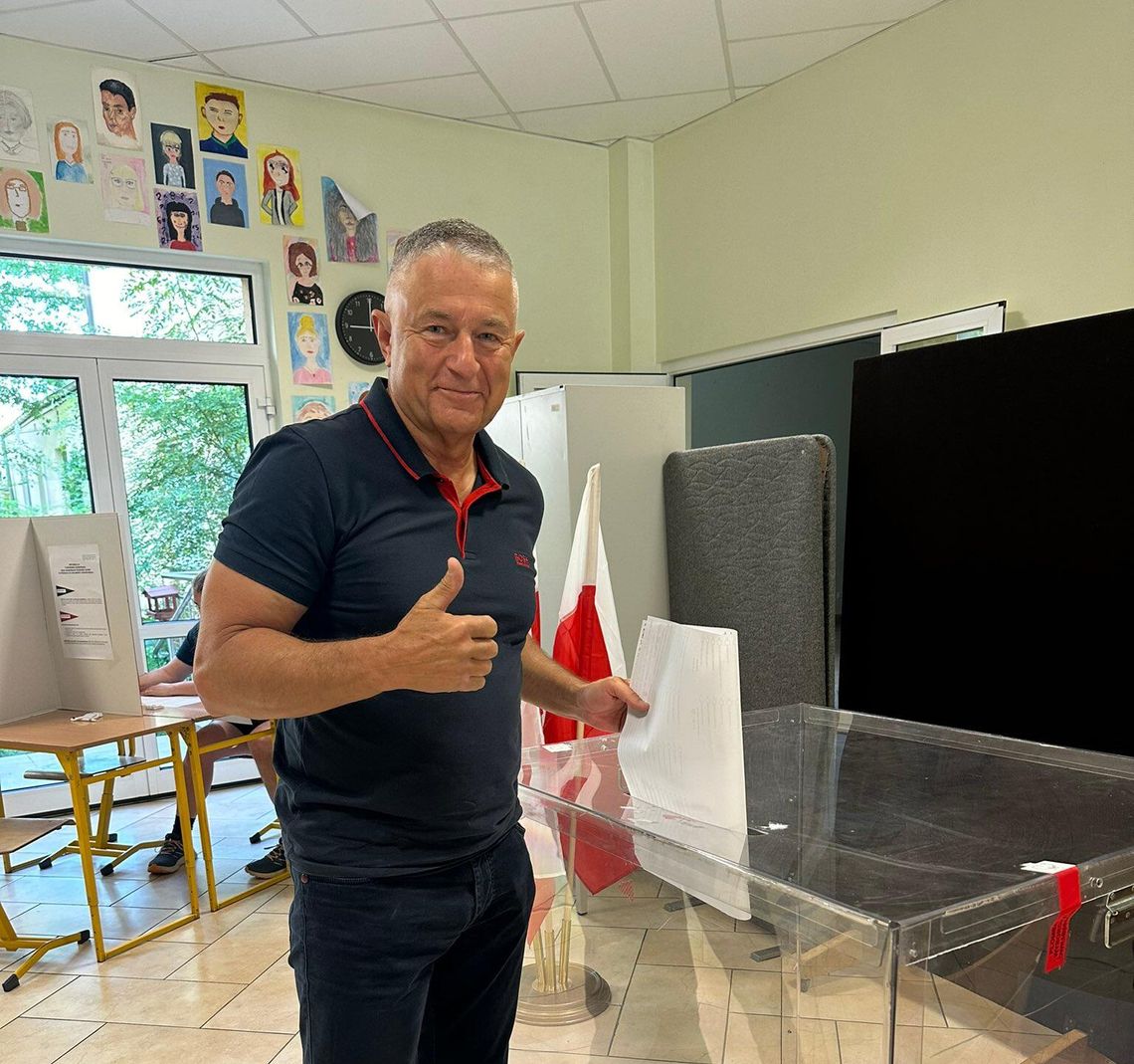 Wladysław Frasyniuk uniewinniony za skandaliczne słowa o żołnierzach. Sprawiedliwość dla swoich? Władysław Frasyniuk, sąd okręgowy we Wrocławiu, sądownictwo w Polsce, stronnicze wyroki, skandaliczny wyrok