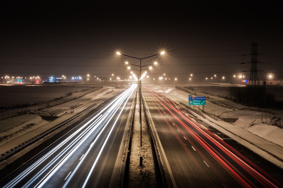 Na zdjęciu odcinek autostrady A4 w czasie okresu zimowego