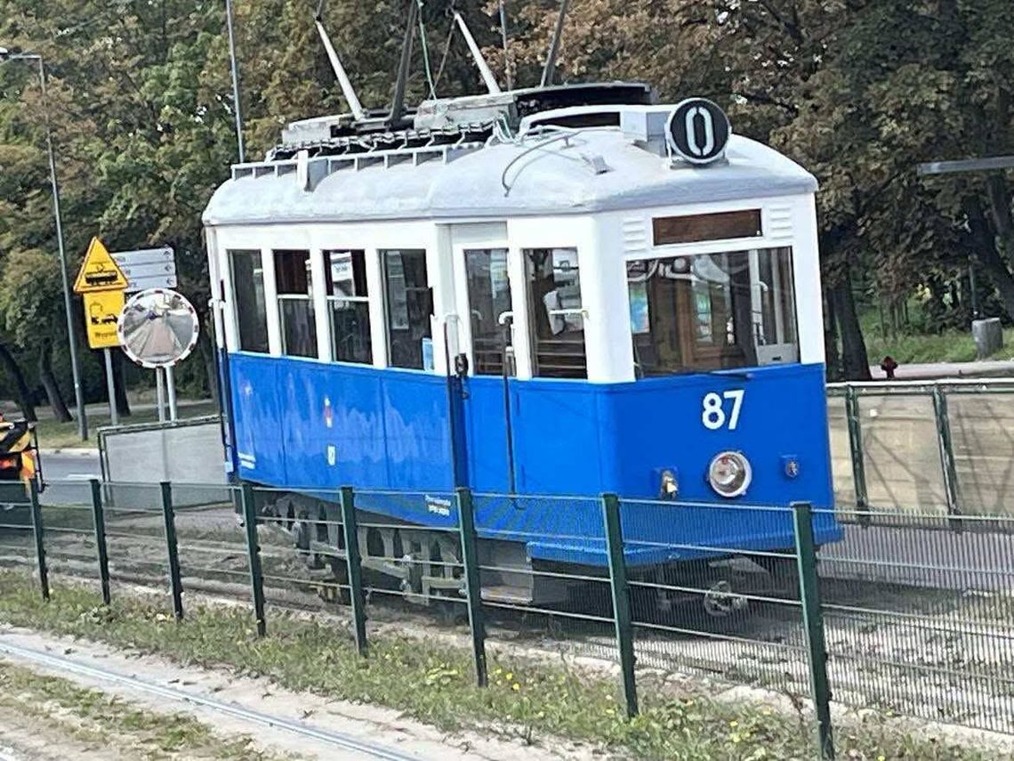 Wykolejenie tramwaju Kraków, historyczny tramwaj Kraków wypadek, tramwaj muzealny wykolejenie, Aleja Pokoju wykolejenie tramwaju, tramwaj nr 0 wypadek