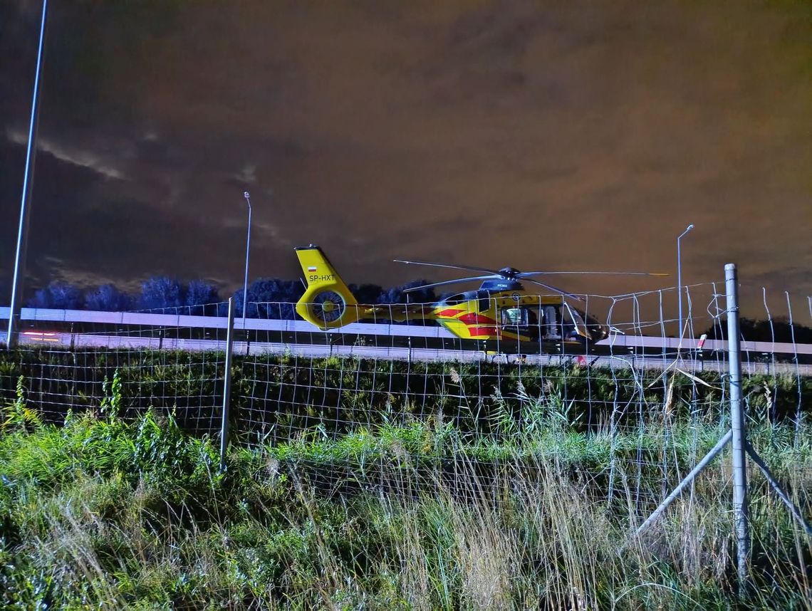 Wypadek na A4 pod Niepołomicami. Lądował śmigłowiec LPR Wypadek na A4 pod Niepołomicami. Lądował śmigłowiec LPR
